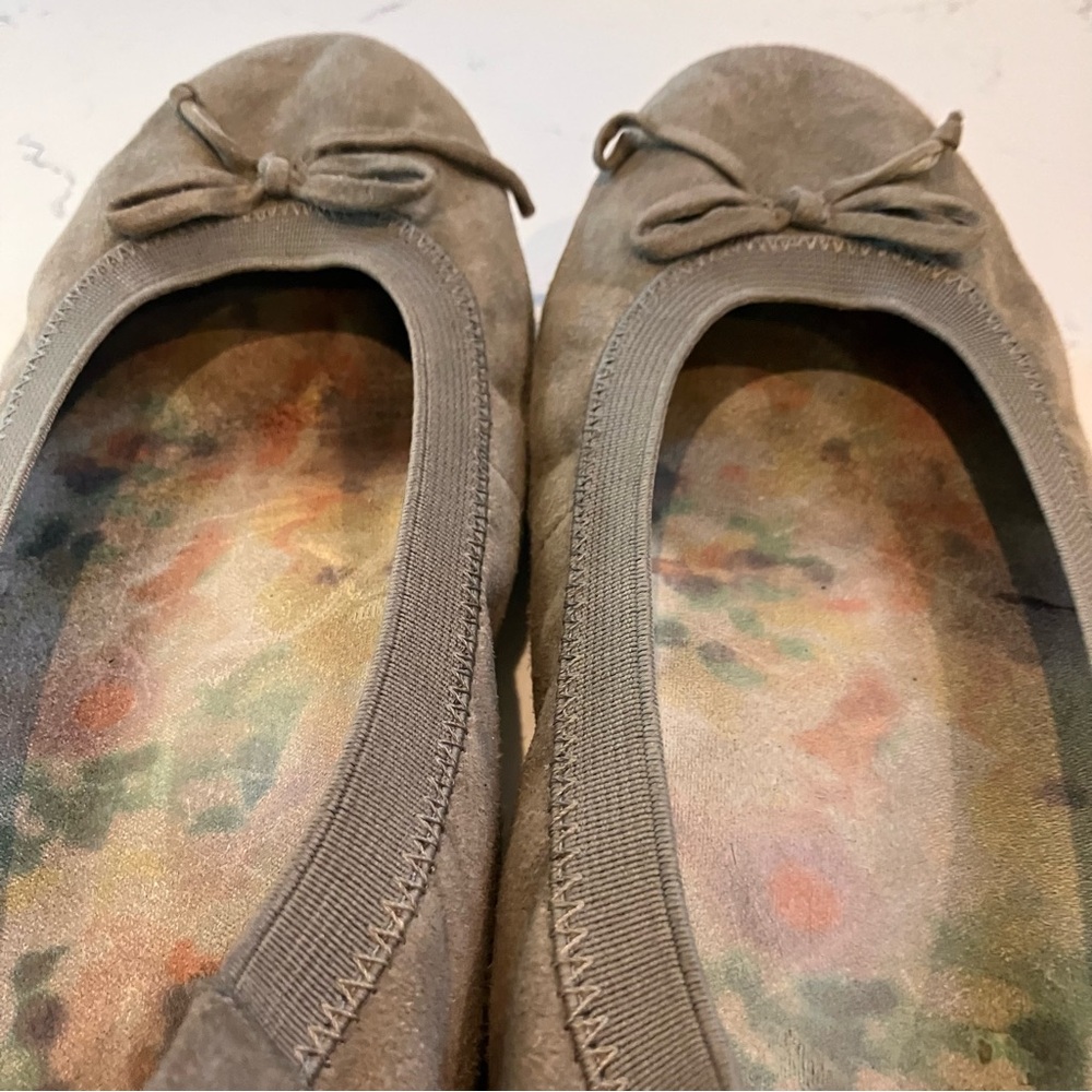 Vionic Matira Womens Size 8.5 Shoes Taupe Suede Bow Slip on Comfort Ballet Flats - Picture 11 of 12